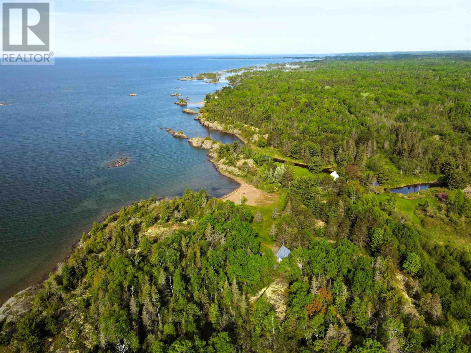 35 Pine Ridge Rd, Huron Shores, ON
