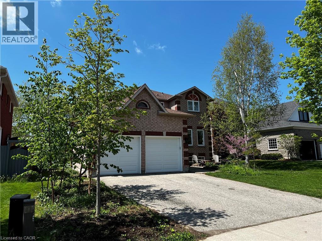 304 Daniel Crescent, Elora, ON