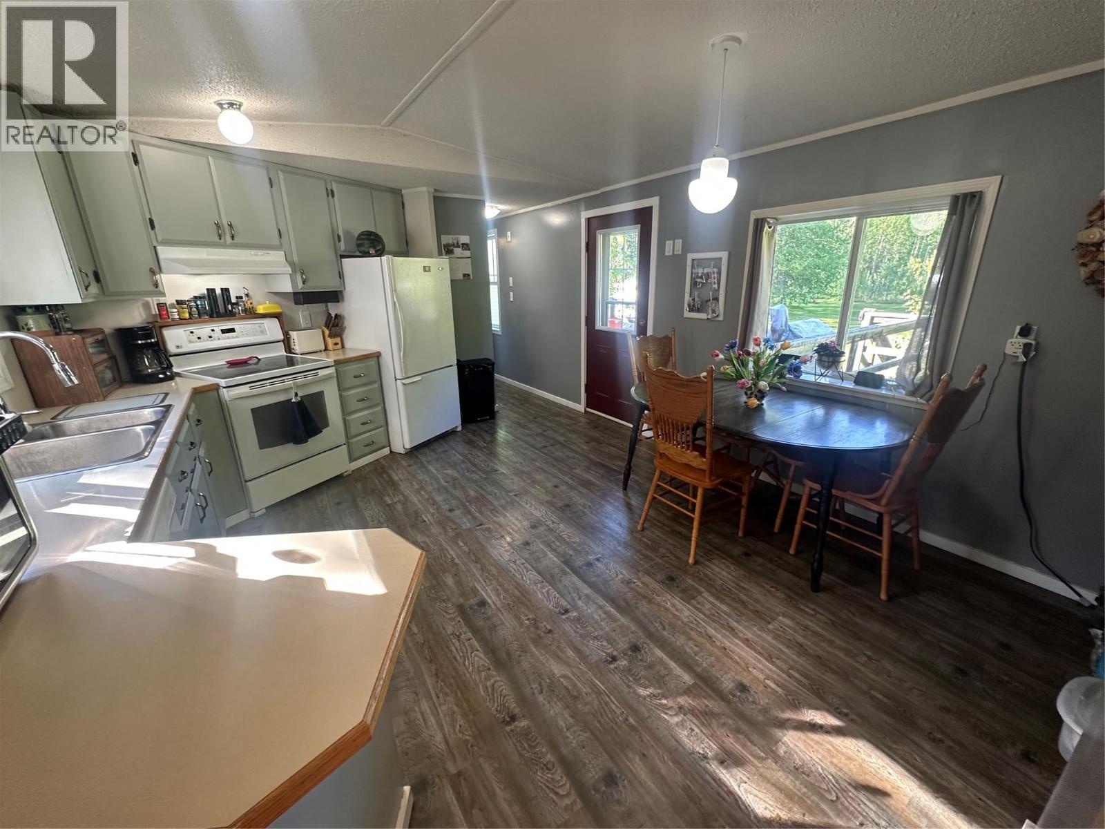 6766 Dokkie Access Road, Chetwynd, BC