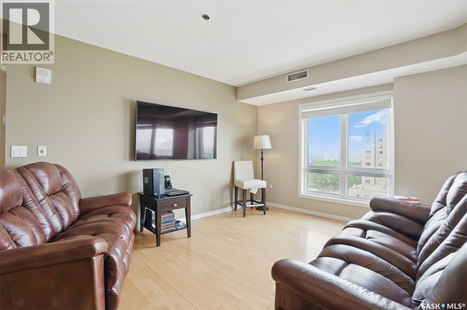 1006 902 Spadina Crescent E, Saskatoon, SK