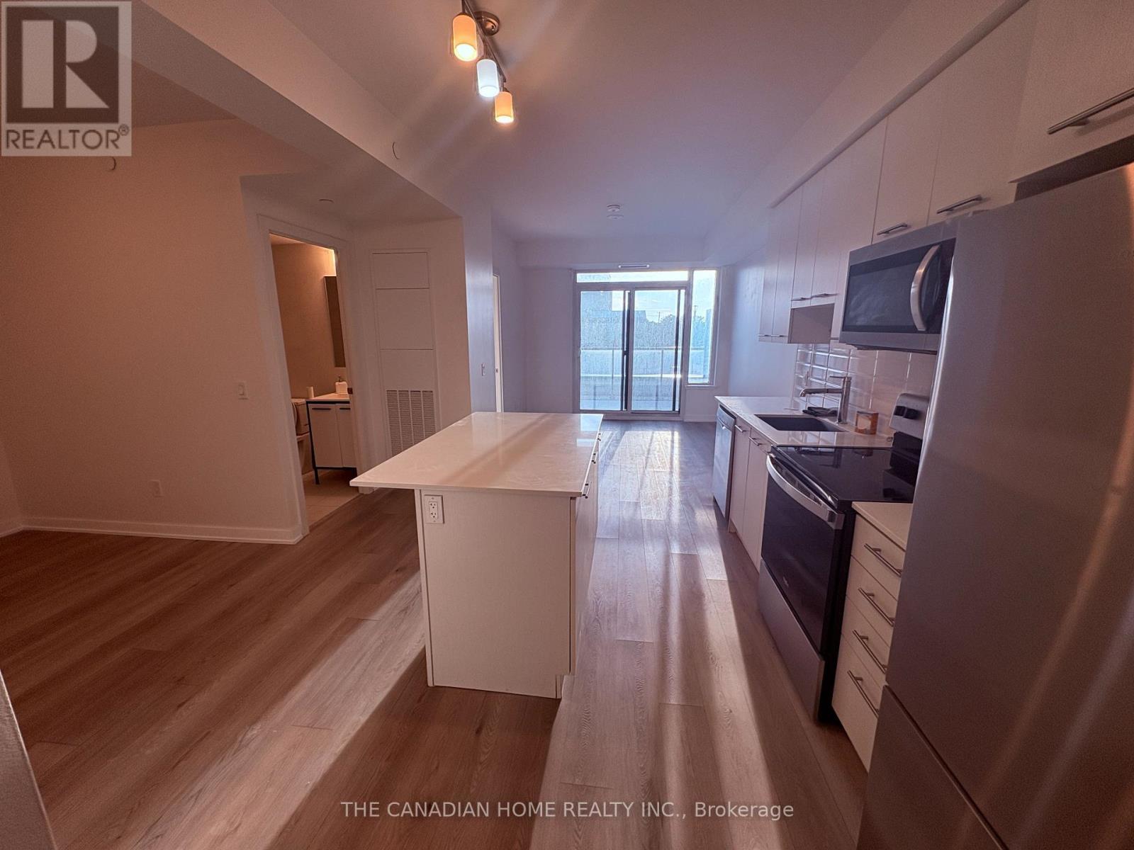 203 - 385 Winston Road, Grimsby, ON
