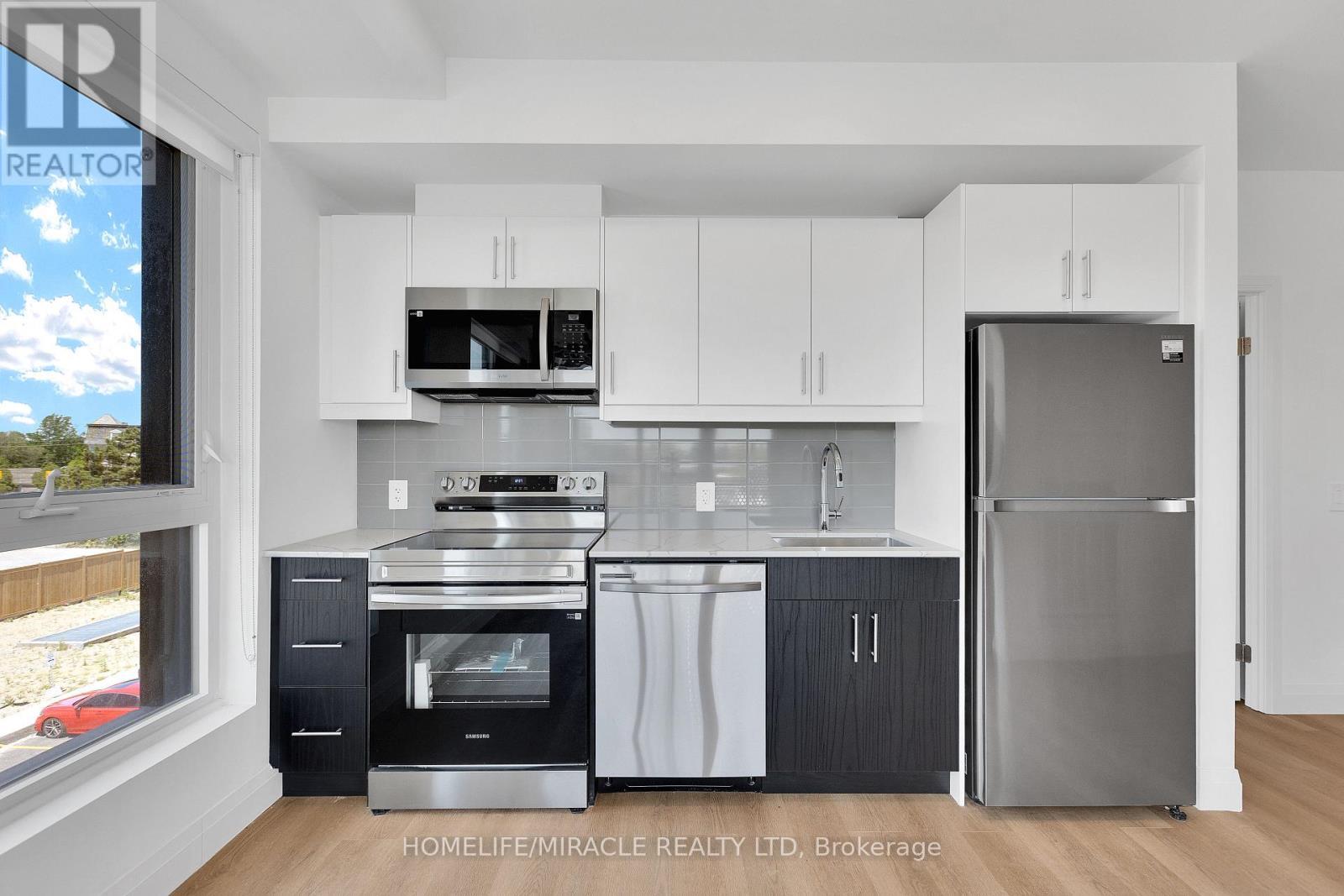 313 - 1333 Weber Street E, Kitchener, ON