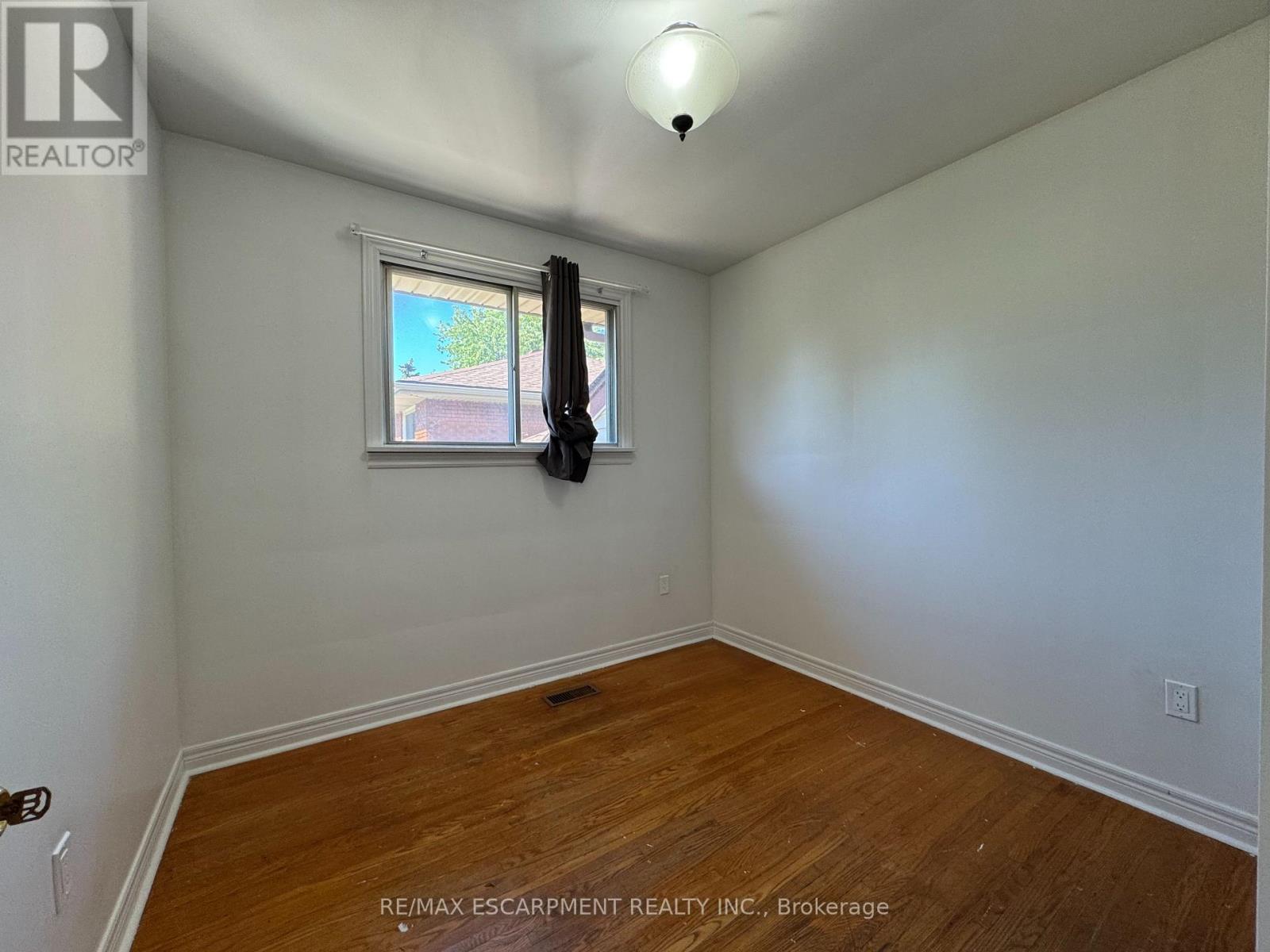 71 Hoover Crescent, Hamilton, ON