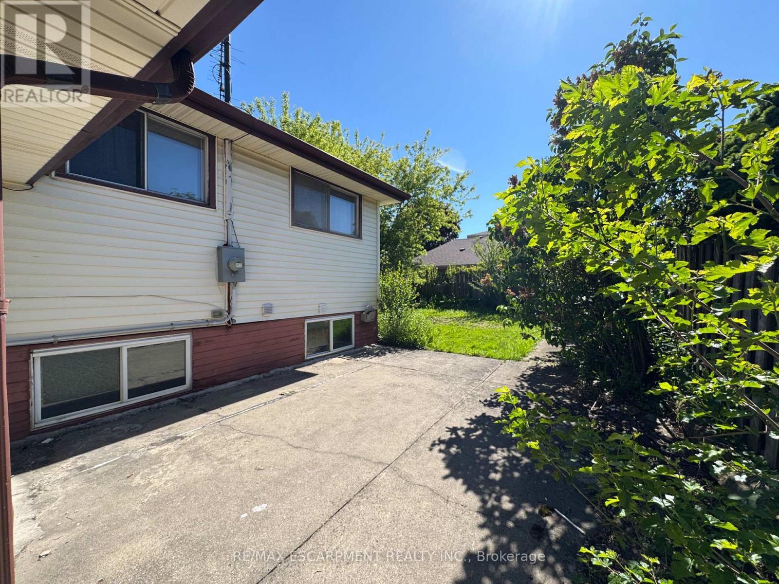 71 Hoover Crescent, Hamilton, ON