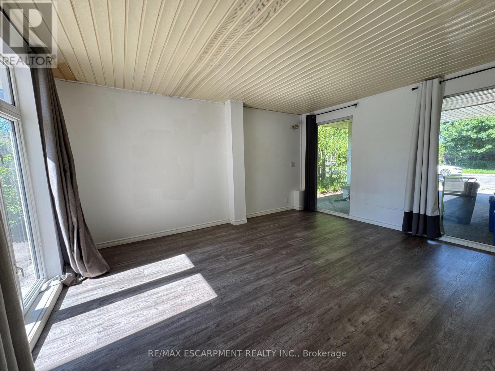 71 Hoover Crescent, Hamilton, ON