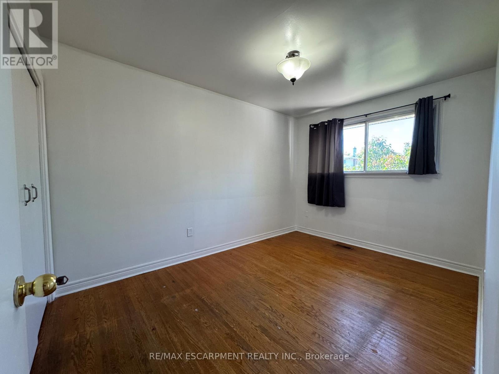 71 Hoover Crescent, Hamilton, ON