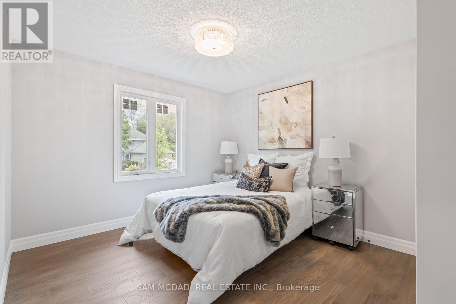 2535 Robin Drive, Mississauga, ON