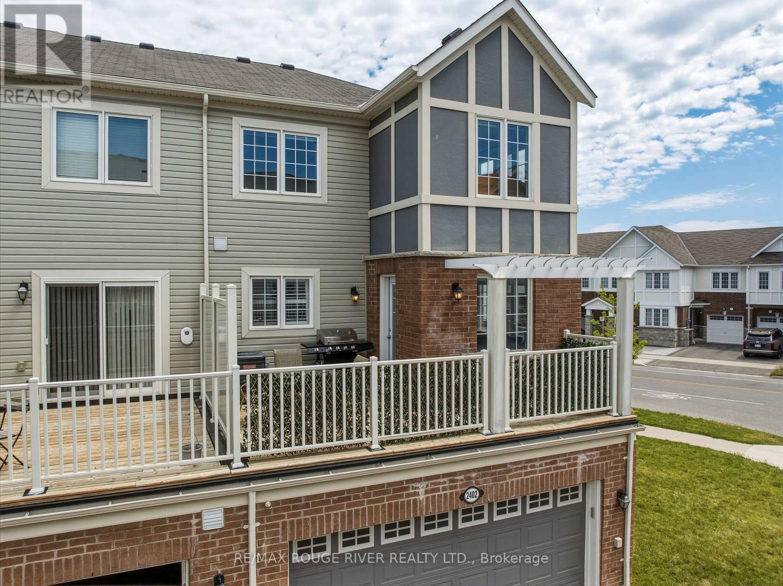 2402 Fall Harvest Crescent, Pickering, ON