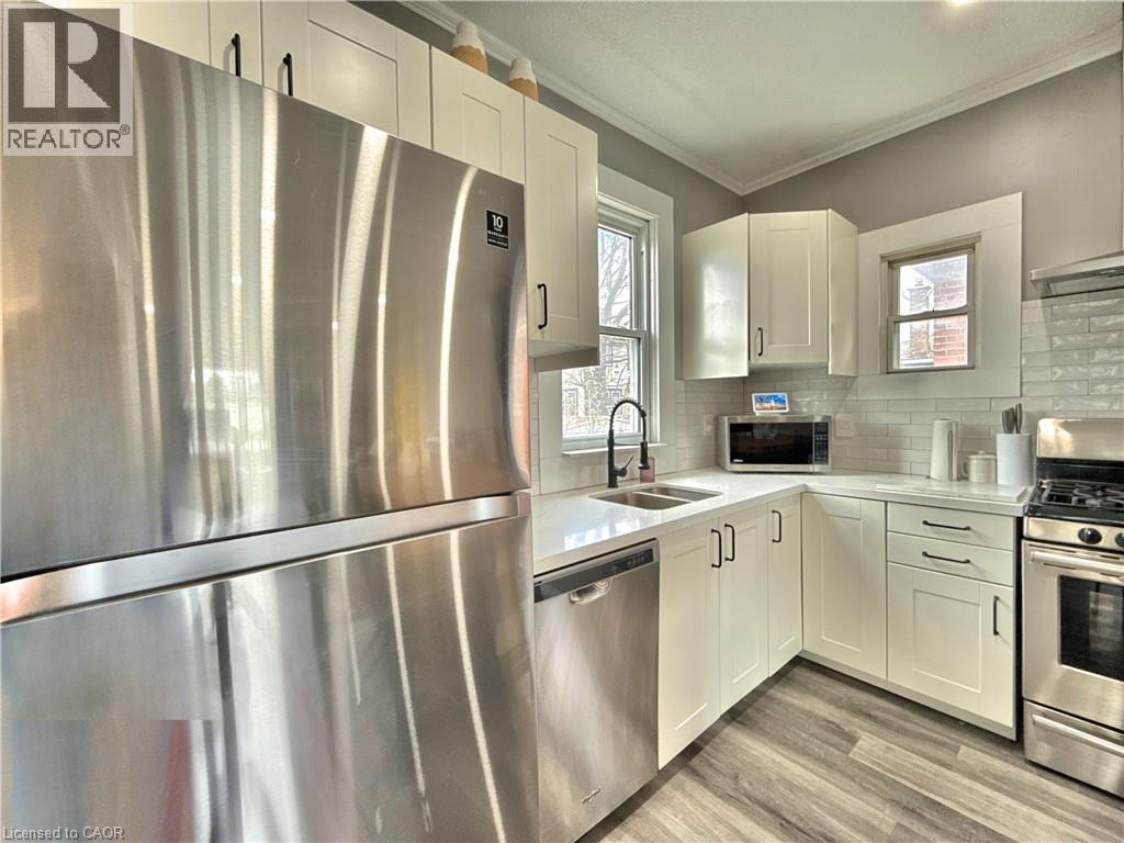 9 Fourth Avenue, St. Thomas, ON