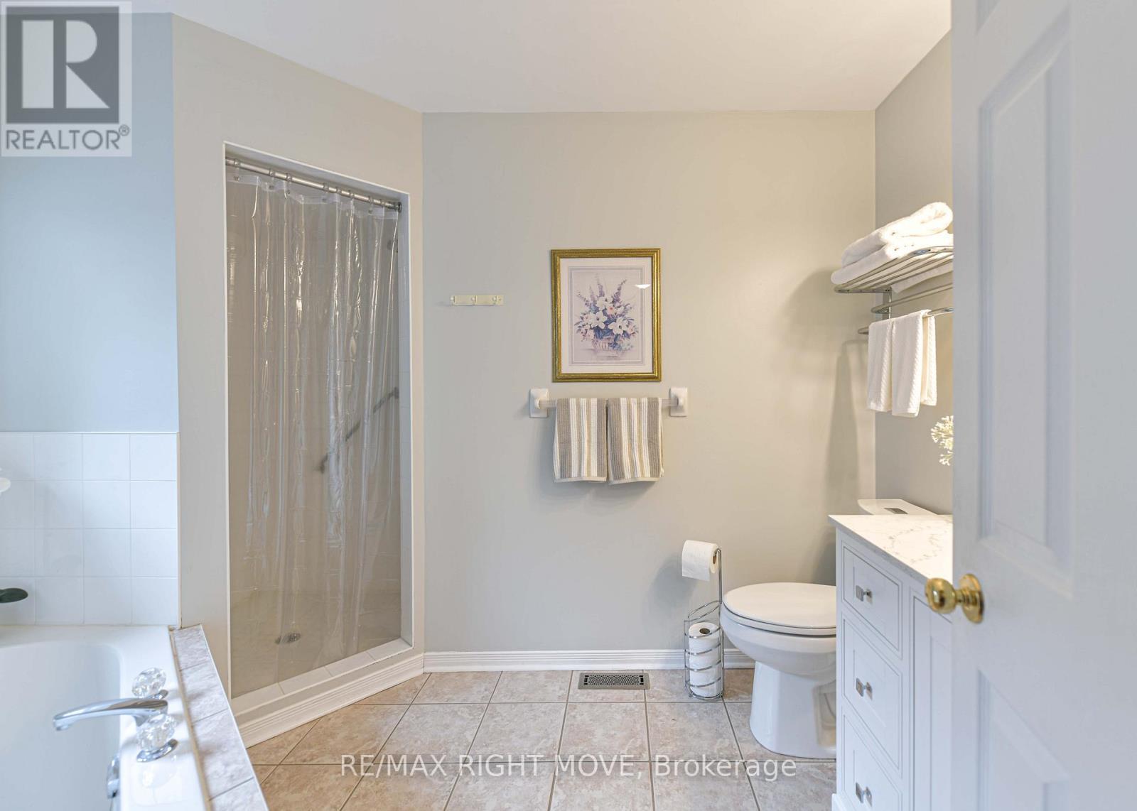3170 Monarch Drive W, Orillia, ON
