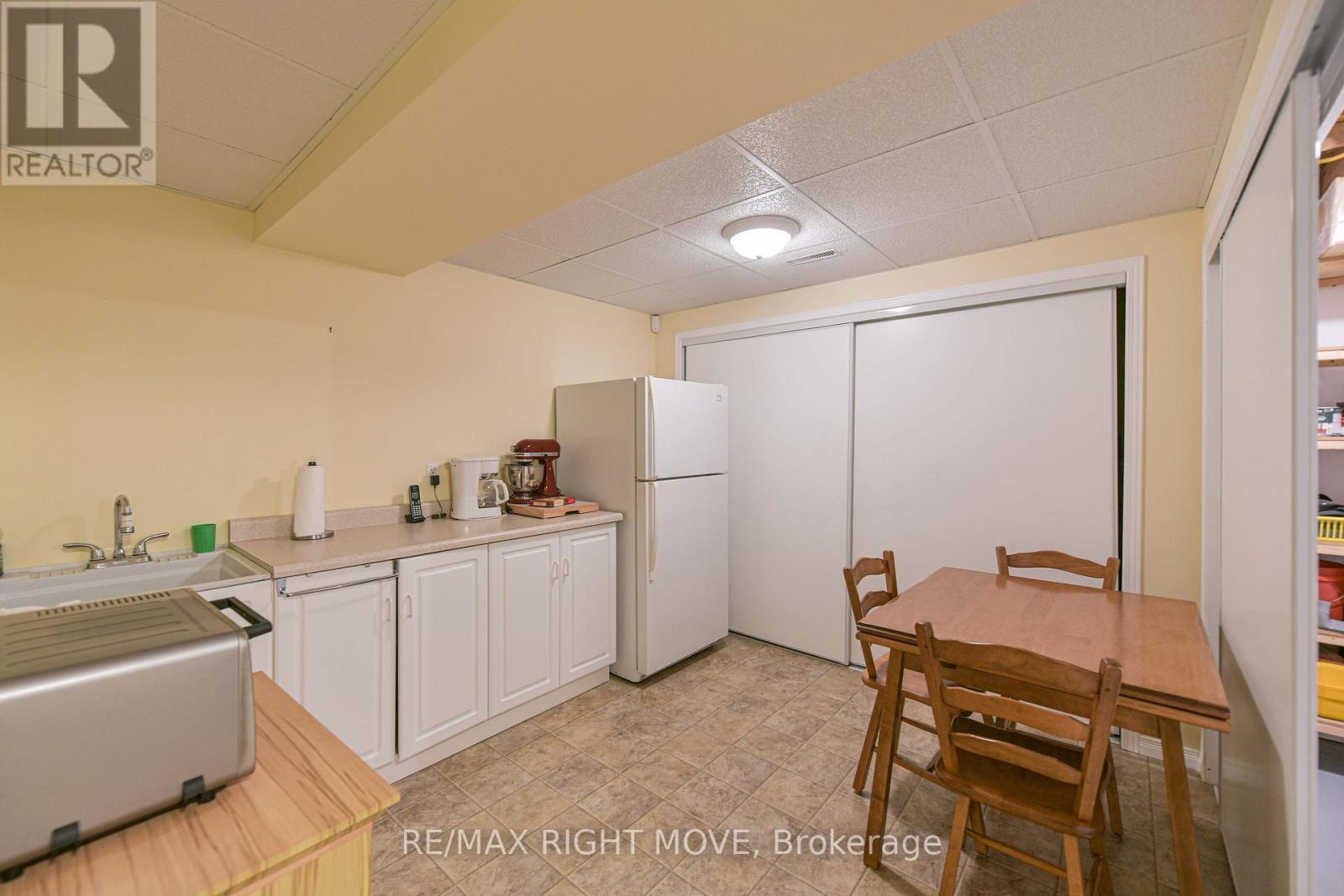 3170 Monarch Drive W, Orillia, ON