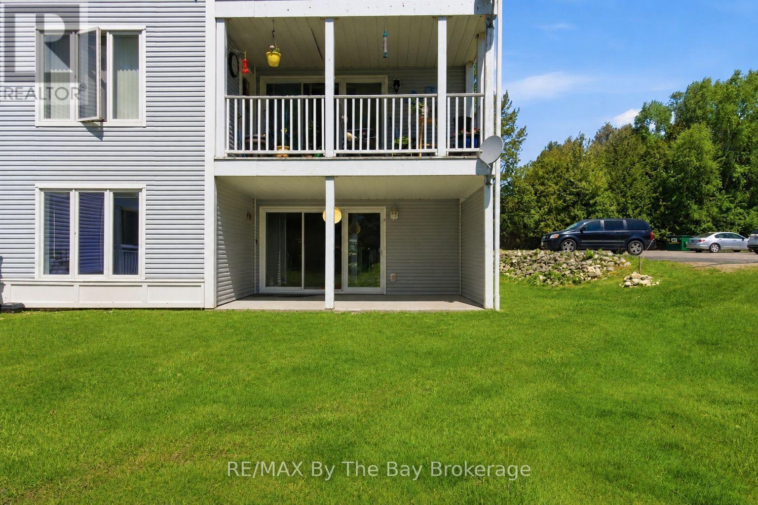 rear view of the unit - 1 - 10 Mulligan Lane, Wasaga Beach, ON - Outdoor