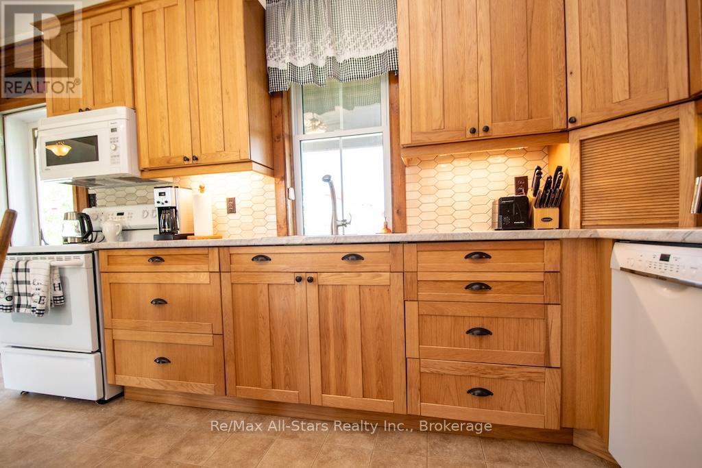 402 Mount Horeb Road, Kawartha Lakes (Manvers), ON
