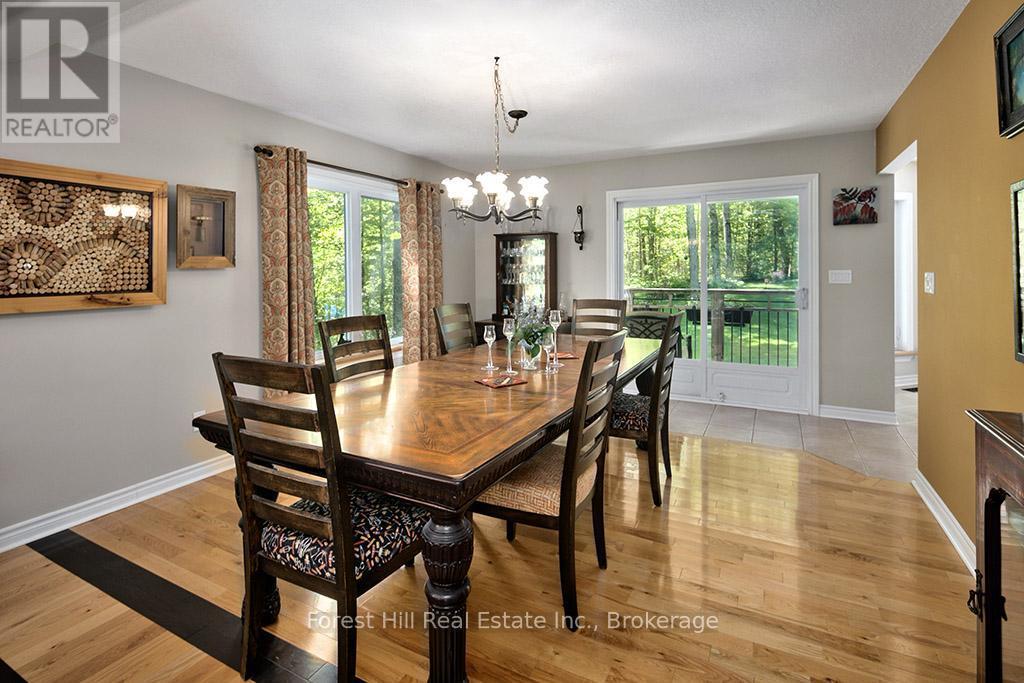 Dinign Room off Kitchen - 157 Glen Fiddish Road, West Grey, ON - Indoor Photo Showing Dining Room
