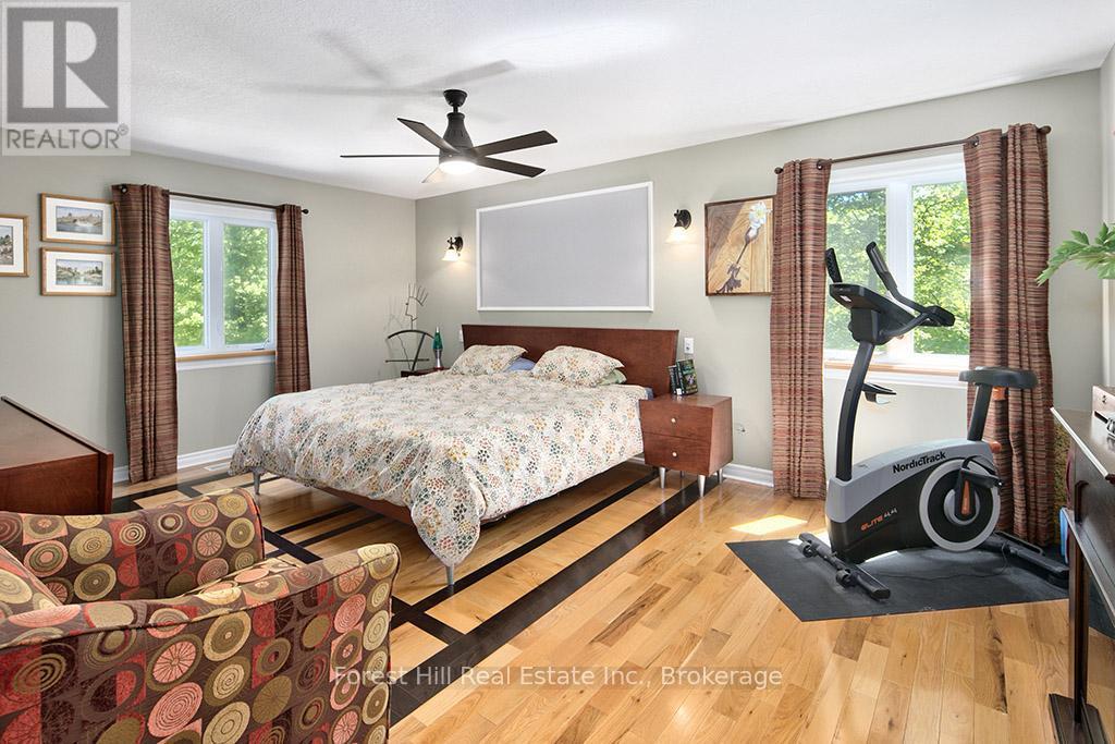 Generous principal bedroom - 157 Glen Fiddish Road, West Grey, ON - Indoor Photo Showing Bedroom