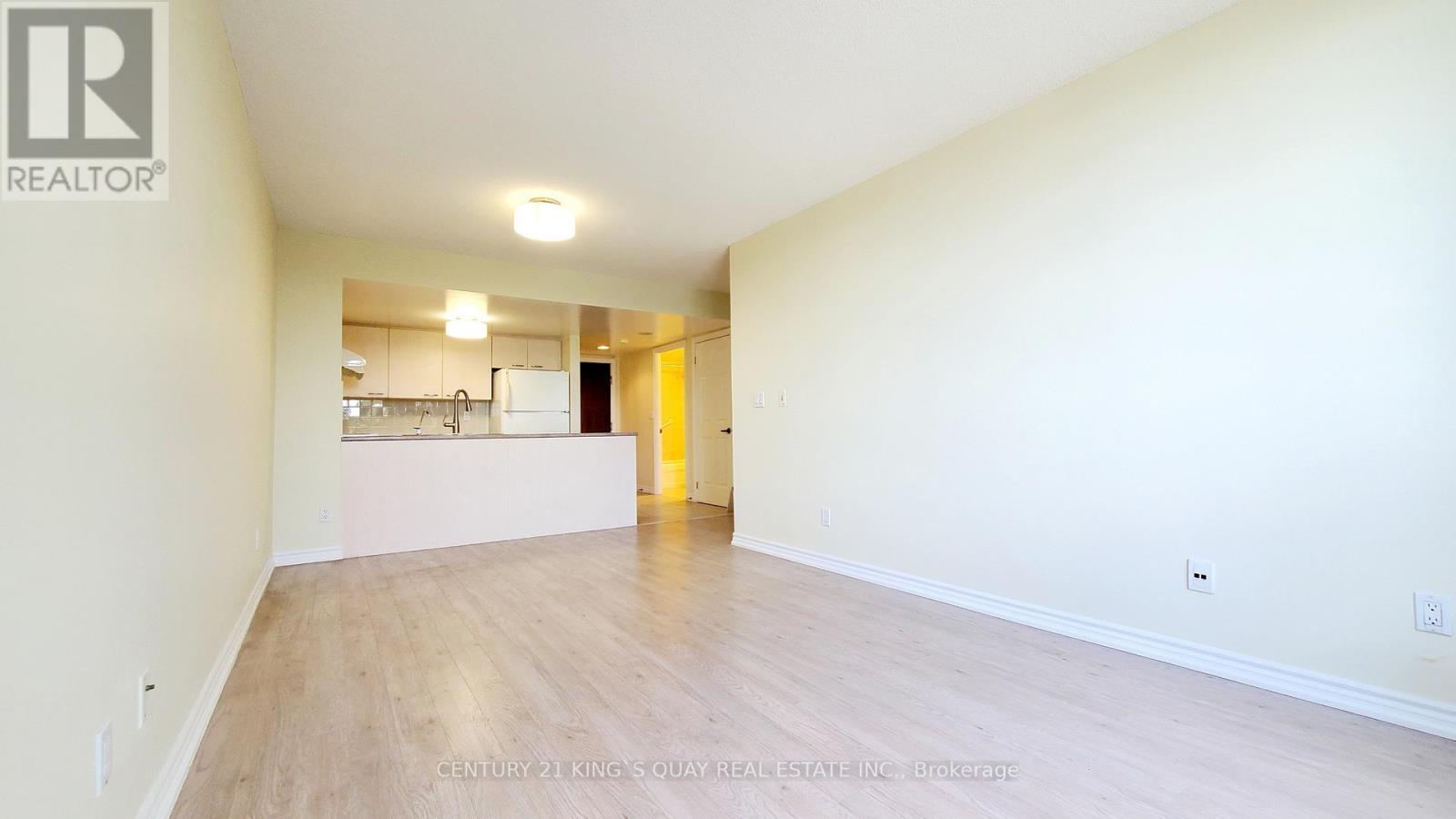 303 - 130 Pond Drive, Markham, ON