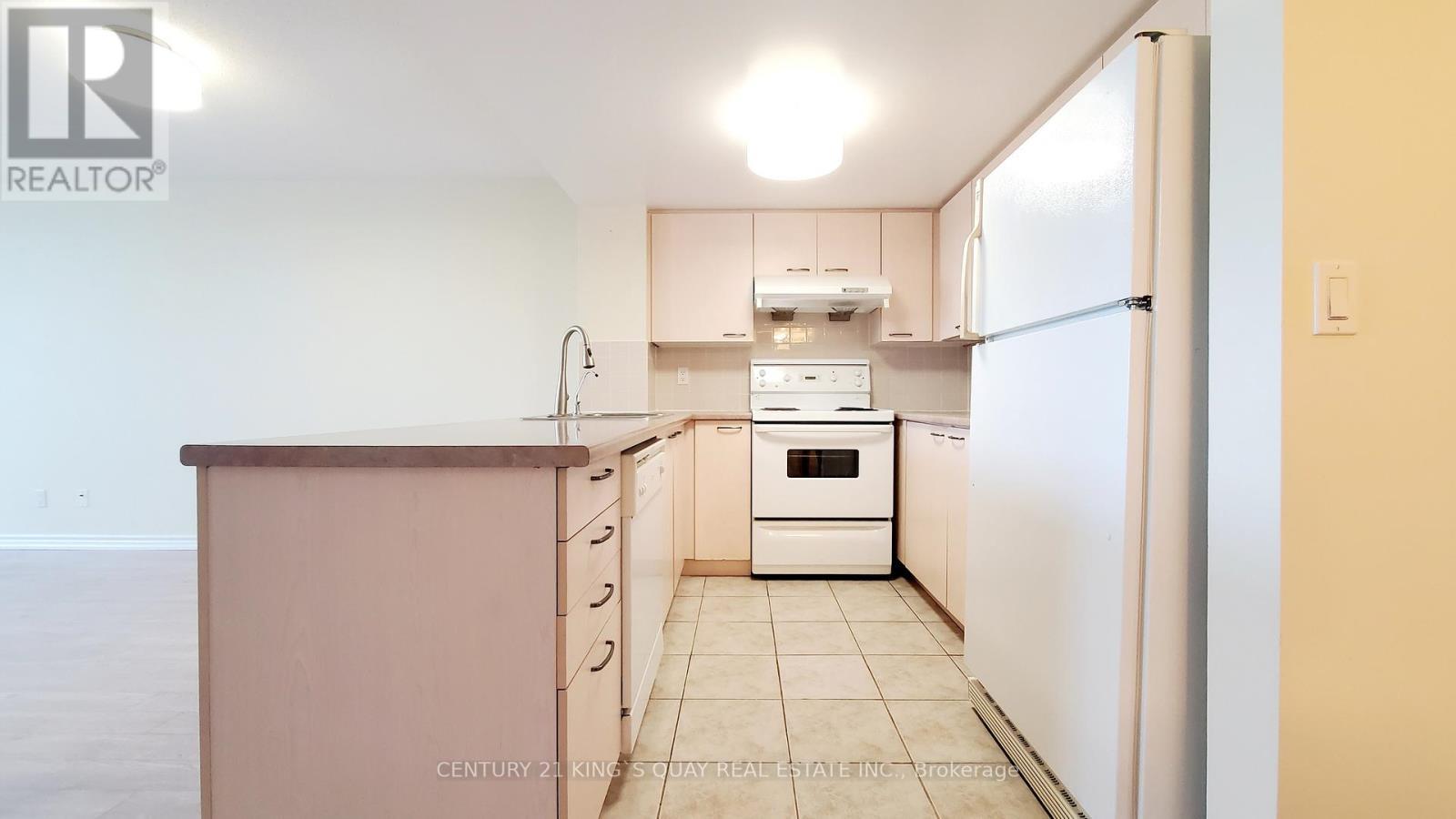 303 - 130 Pond Drive, Markham, ON
