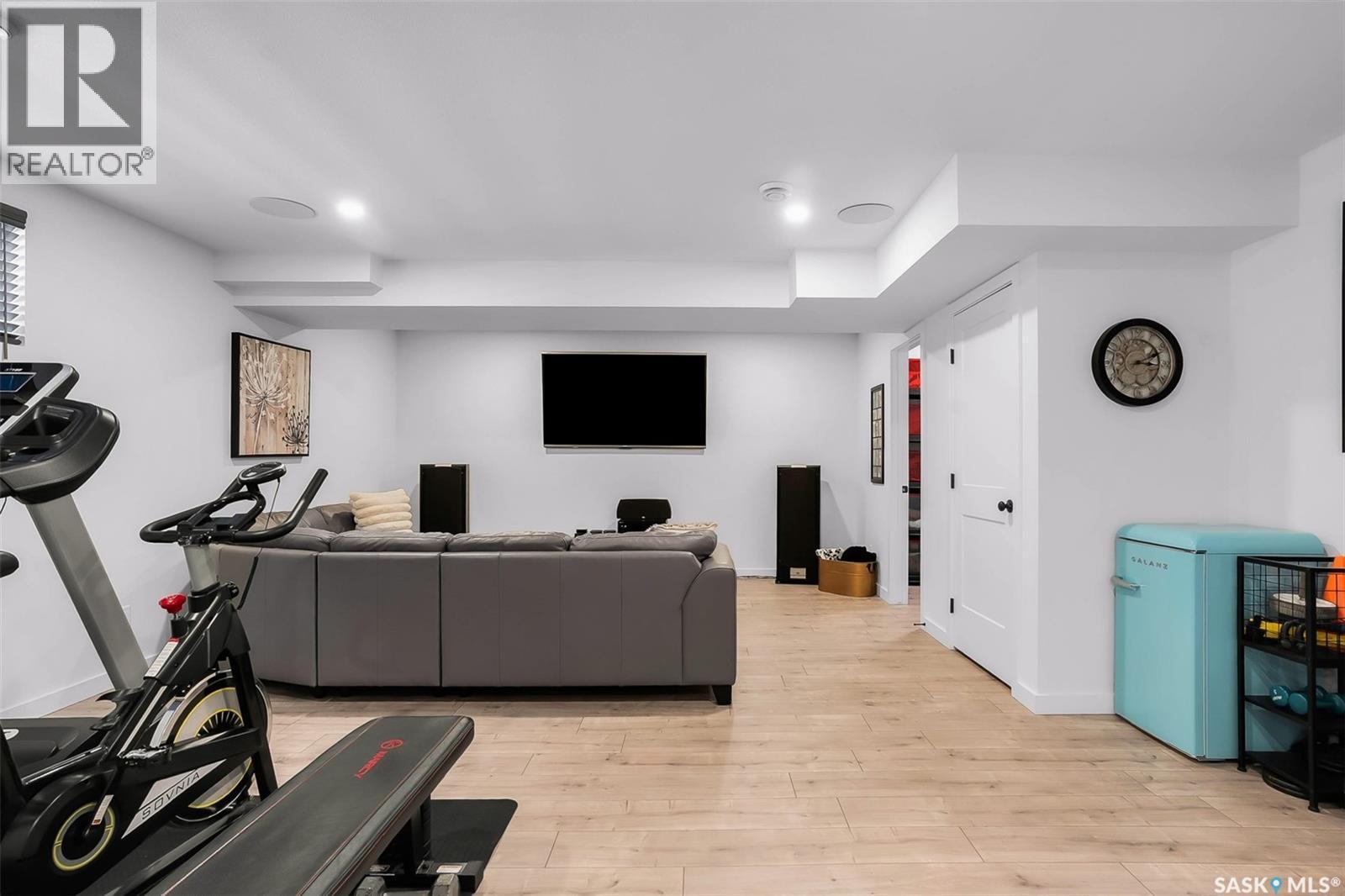351 Aniskotaw Bend, Saskatoon, SK