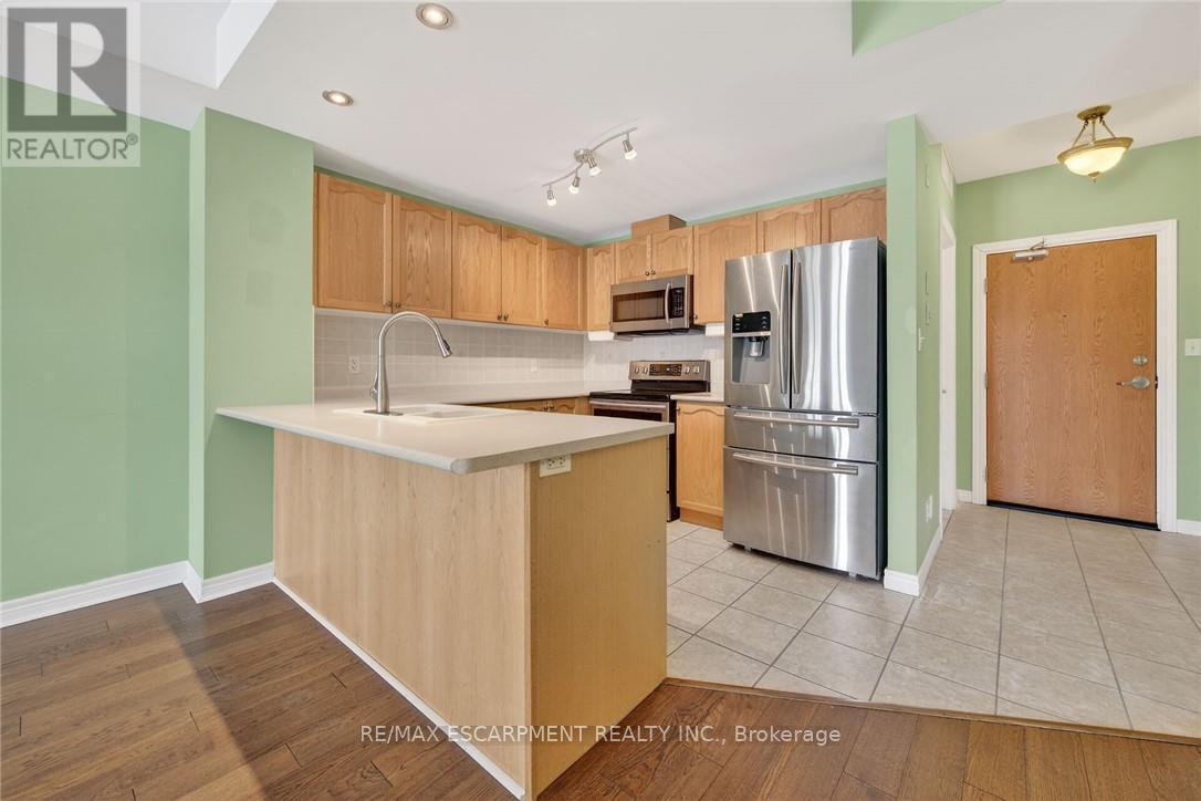 312 - 59 Critzia Drive, Hamilton, ON