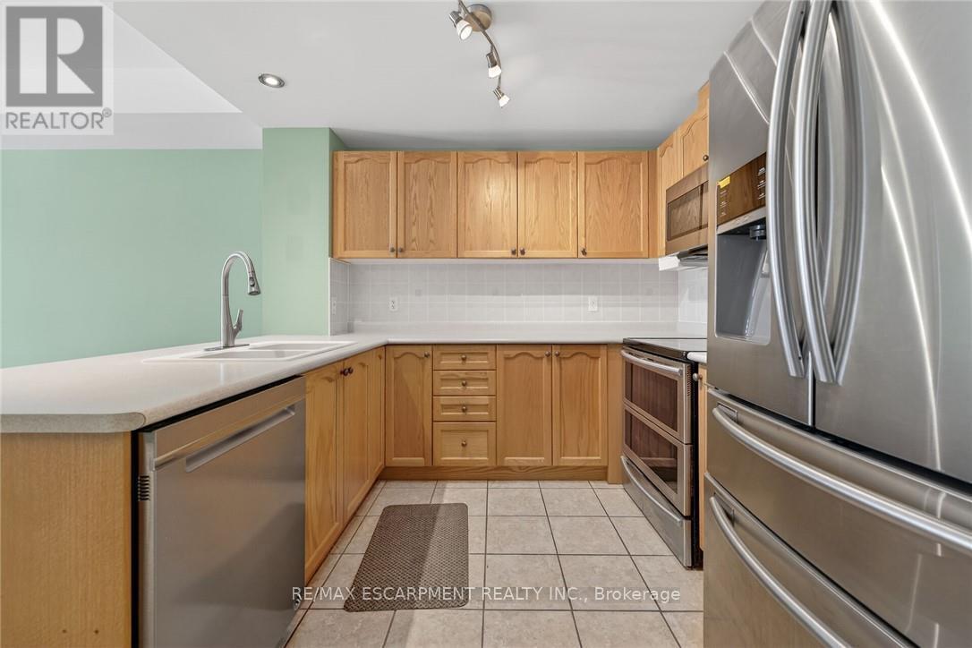 312 - 59 Critzia Drive, Hamilton, ON