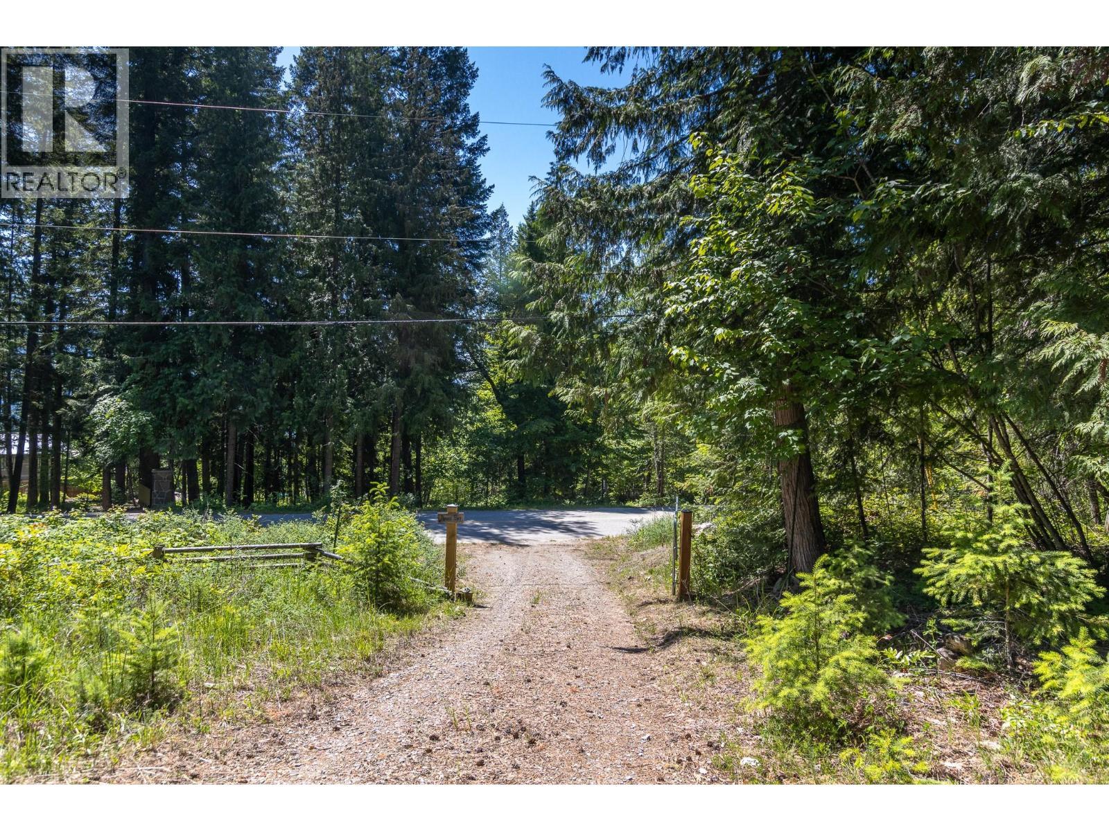 Sunnybrae Canoe Point Road Lot# 2, Tappen, BC