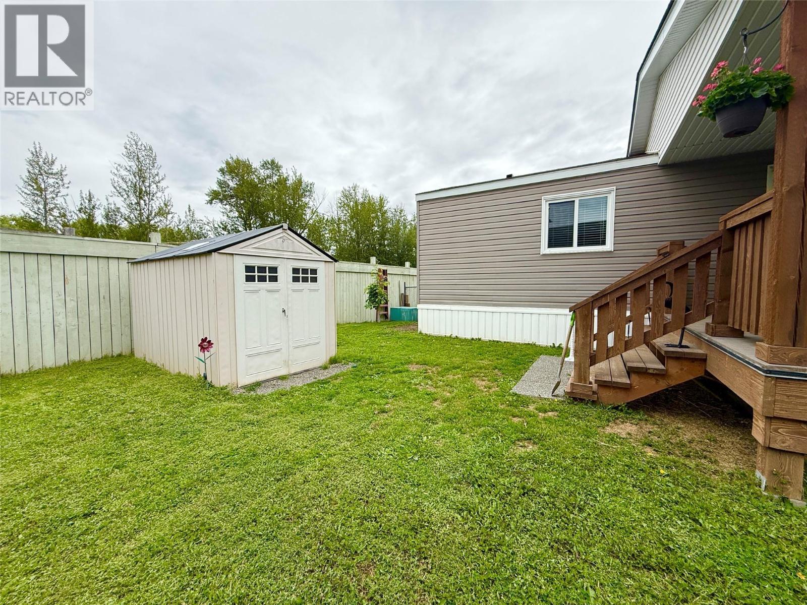 fenced yard - 8945 Highway 97 N Highway Unit# 5, Kelowna, BC