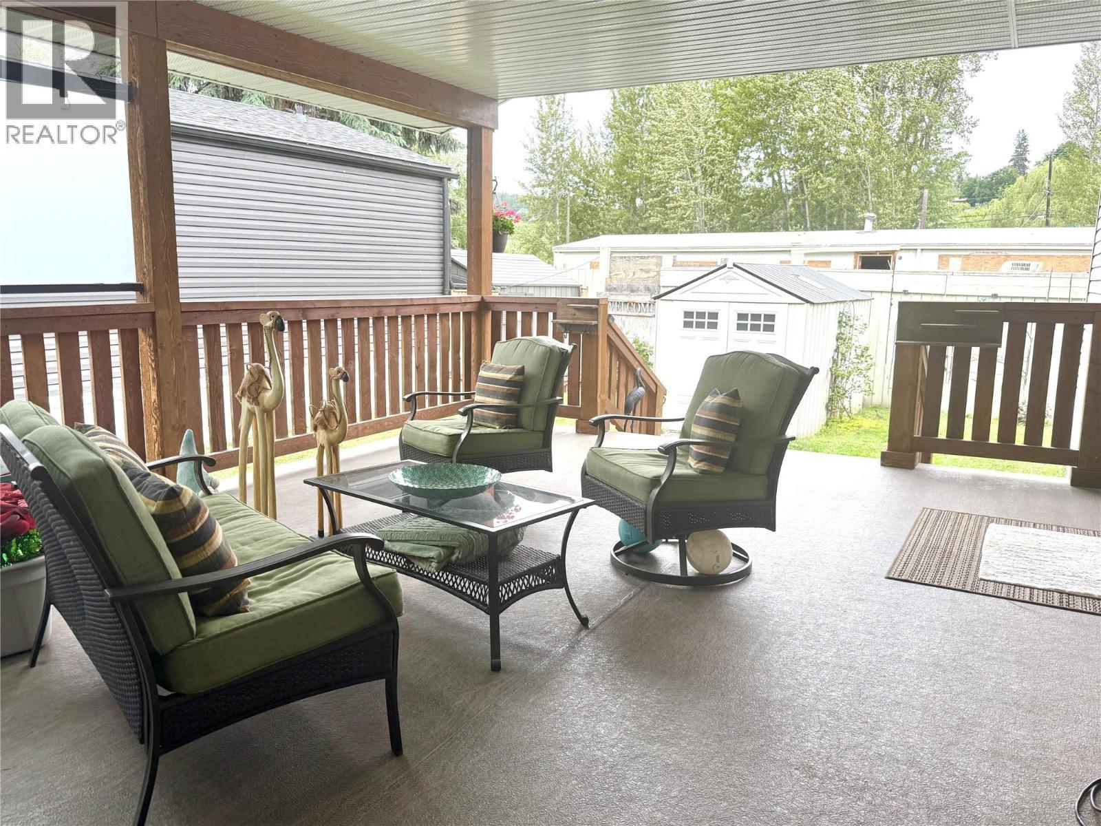 private deck - 8945 Highway 97 N Highway Unit# 5, Kelowna, BC