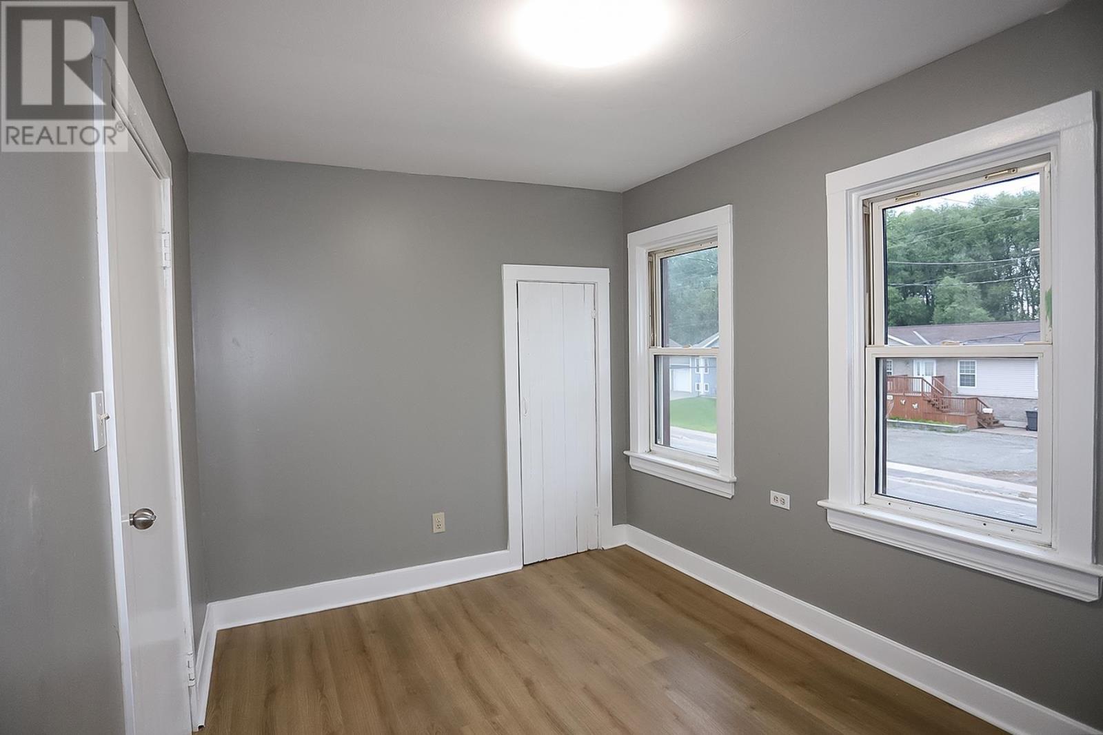 299 Goulais Ave, Sault Ste Marie, ON - Indoor Photo Showing Other Room