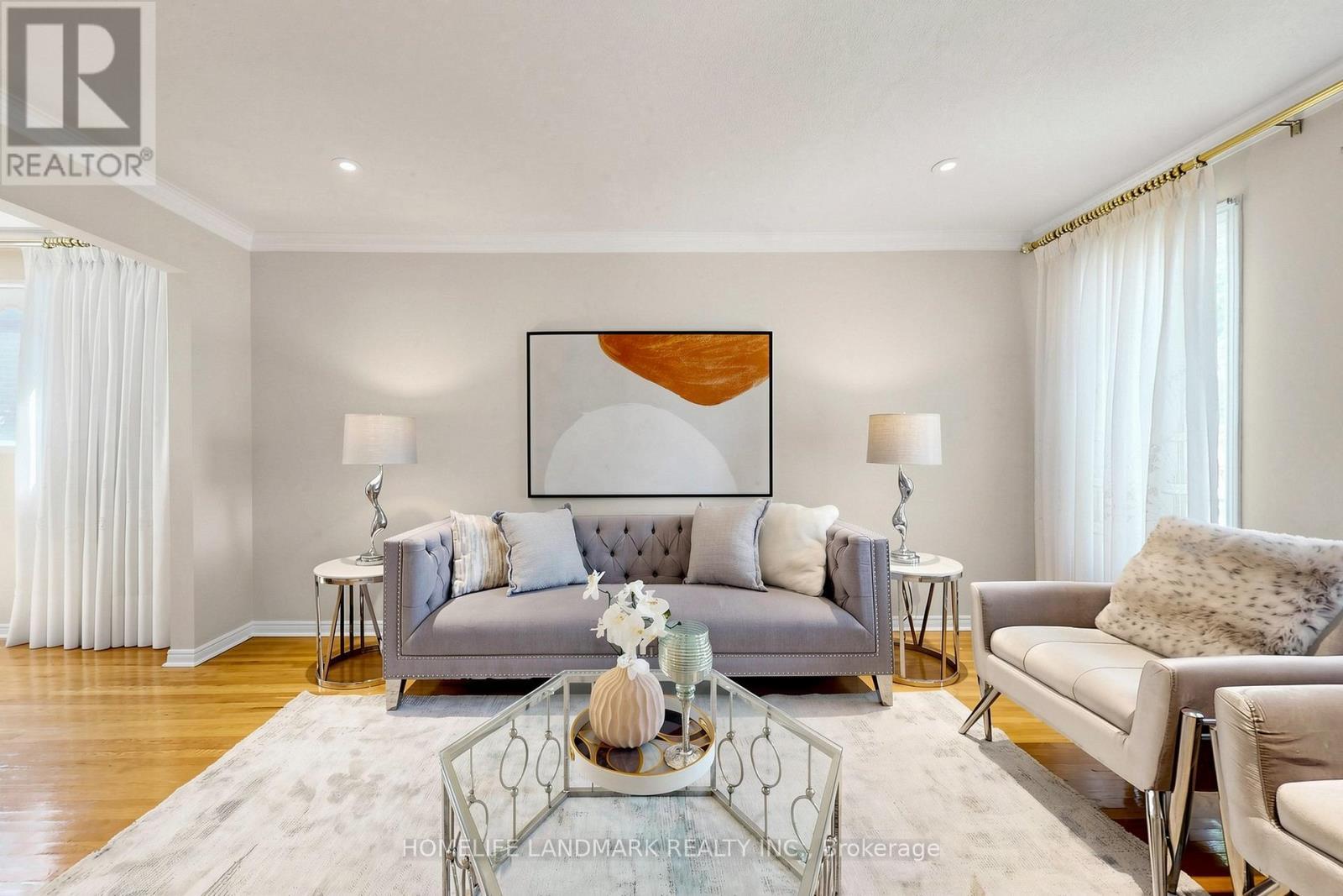 33 Dundee Crescent, Markham, ON