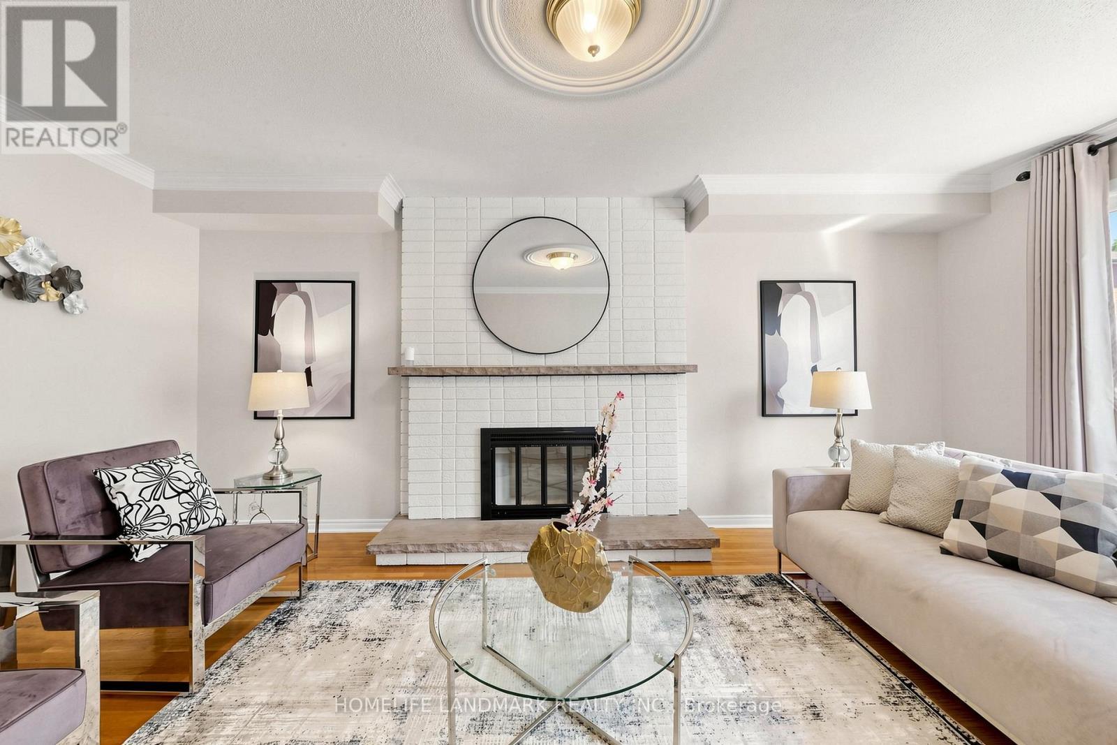 33 Dundee Crescent, Markham, ON