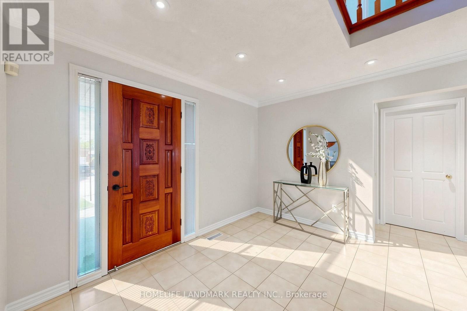 33 Dundee Crescent, Markham, ON