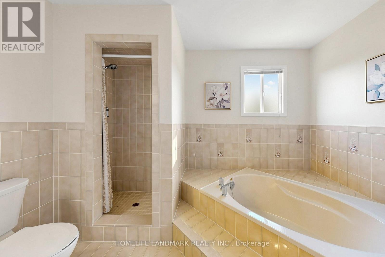 33 Dundee Crescent, Markham, ON