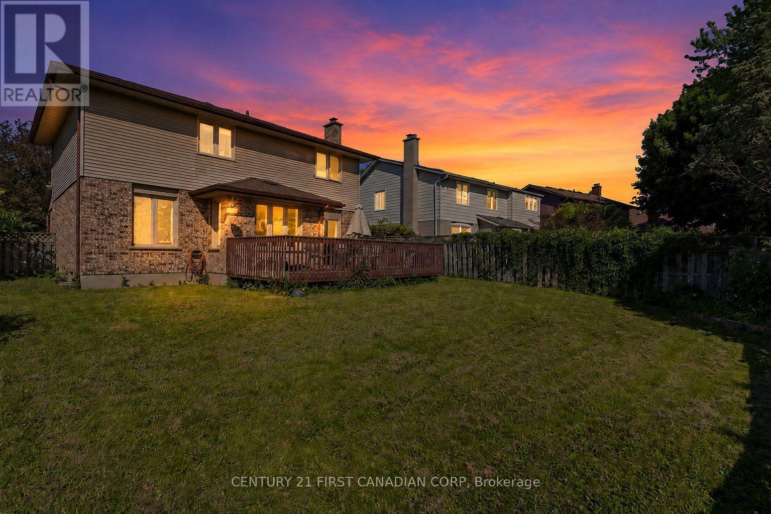 106 Pine Valley Drive, London South (South N), ON