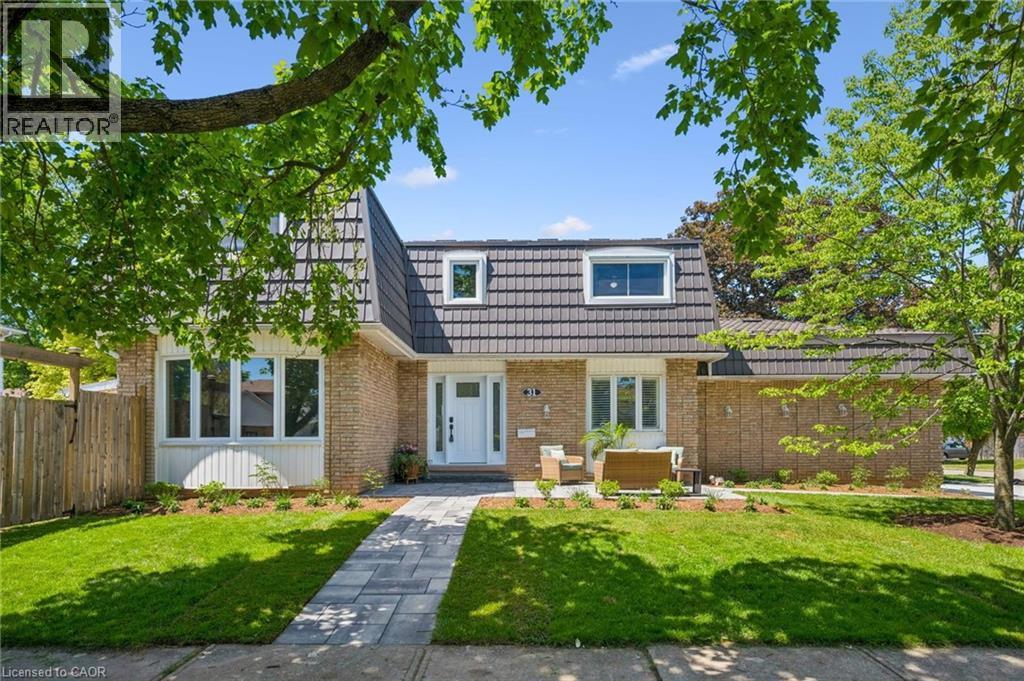 31 Glen Lake Crescent, Kitchener, ON
