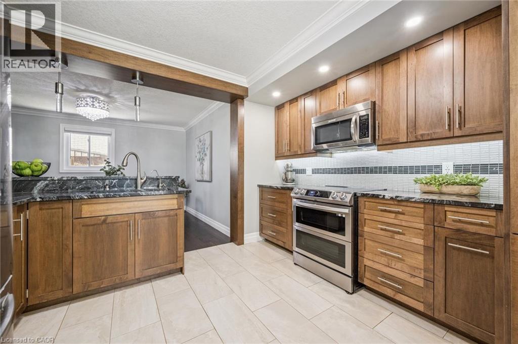 31 Glen Lake Crescent, Kitchener, ON