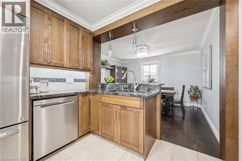 31 Glen Lake Crescent, Kitchener, ON