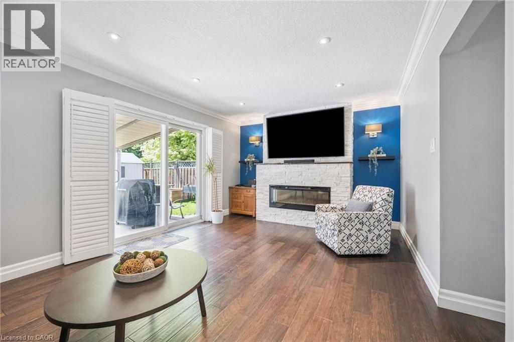 31 Glen Lake Crescent, Kitchener, ON