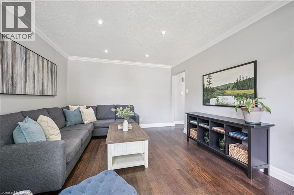 31 Glen Lake Crescent, Kitchener, ON