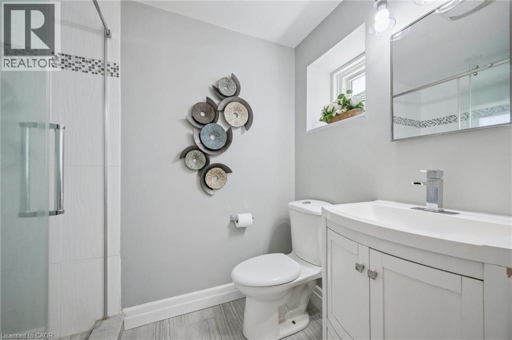 31 Glen Lake Crescent, Kitchener, ON