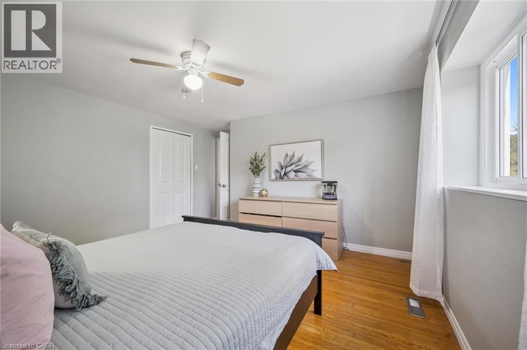 31 Glen Lake Crescent, Kitchener, ON