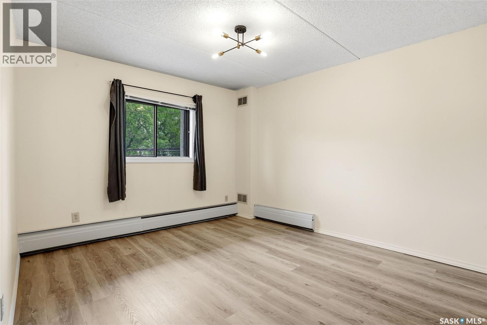 104 2125 Osler Street, Regina, SK