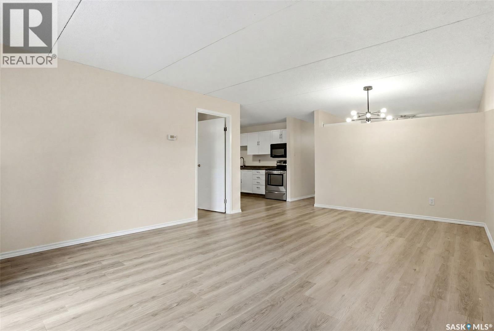104 2125 Osler Street, Regina, SK