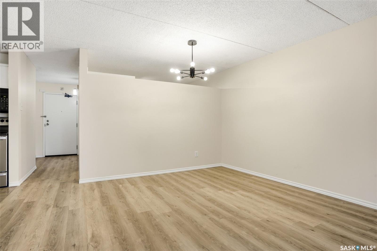 104 2125 Osler Street, Regina, SK