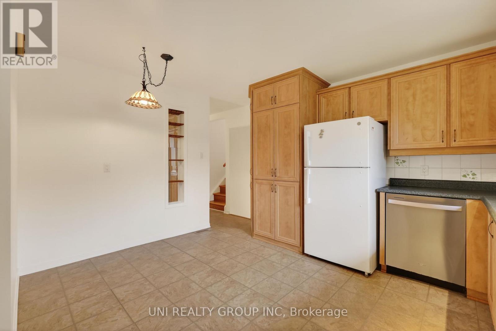 2554 Egan Road, Ottawa, ON