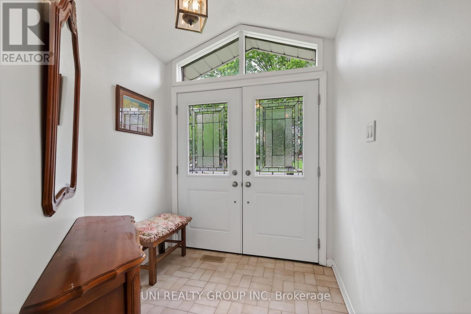 2554 Egan Road, Ottawa, ON