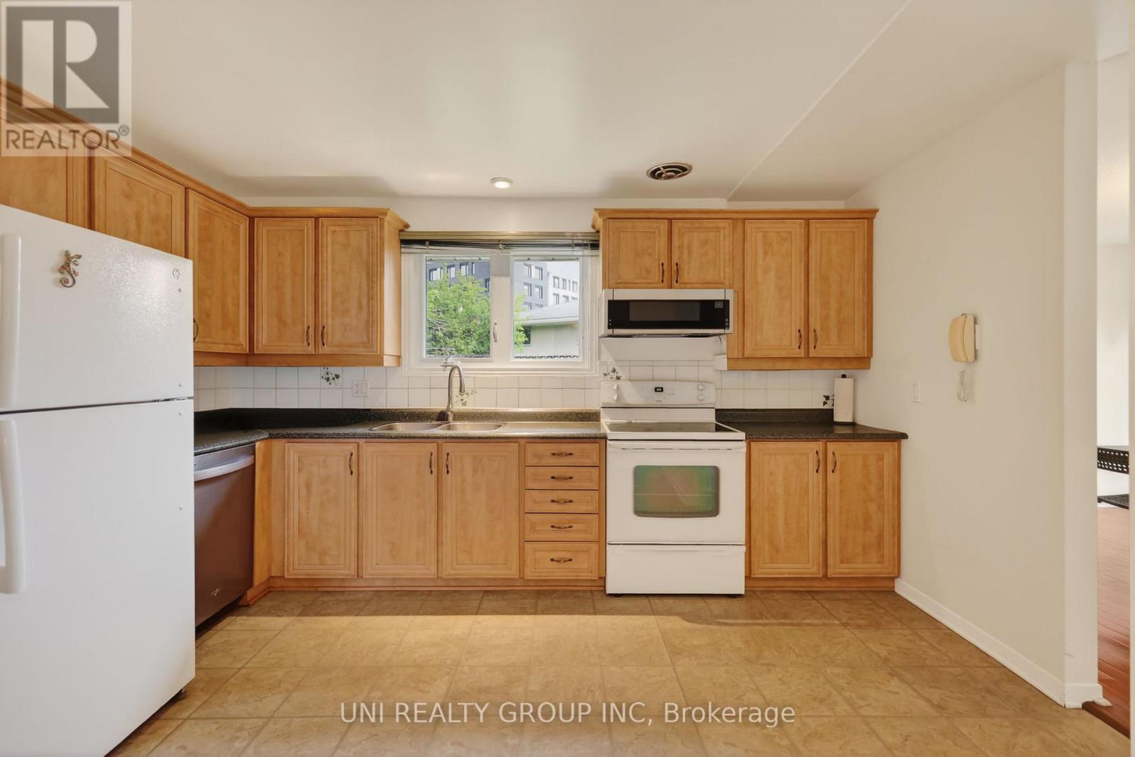 2554 Egan Road, Ottawa, ON