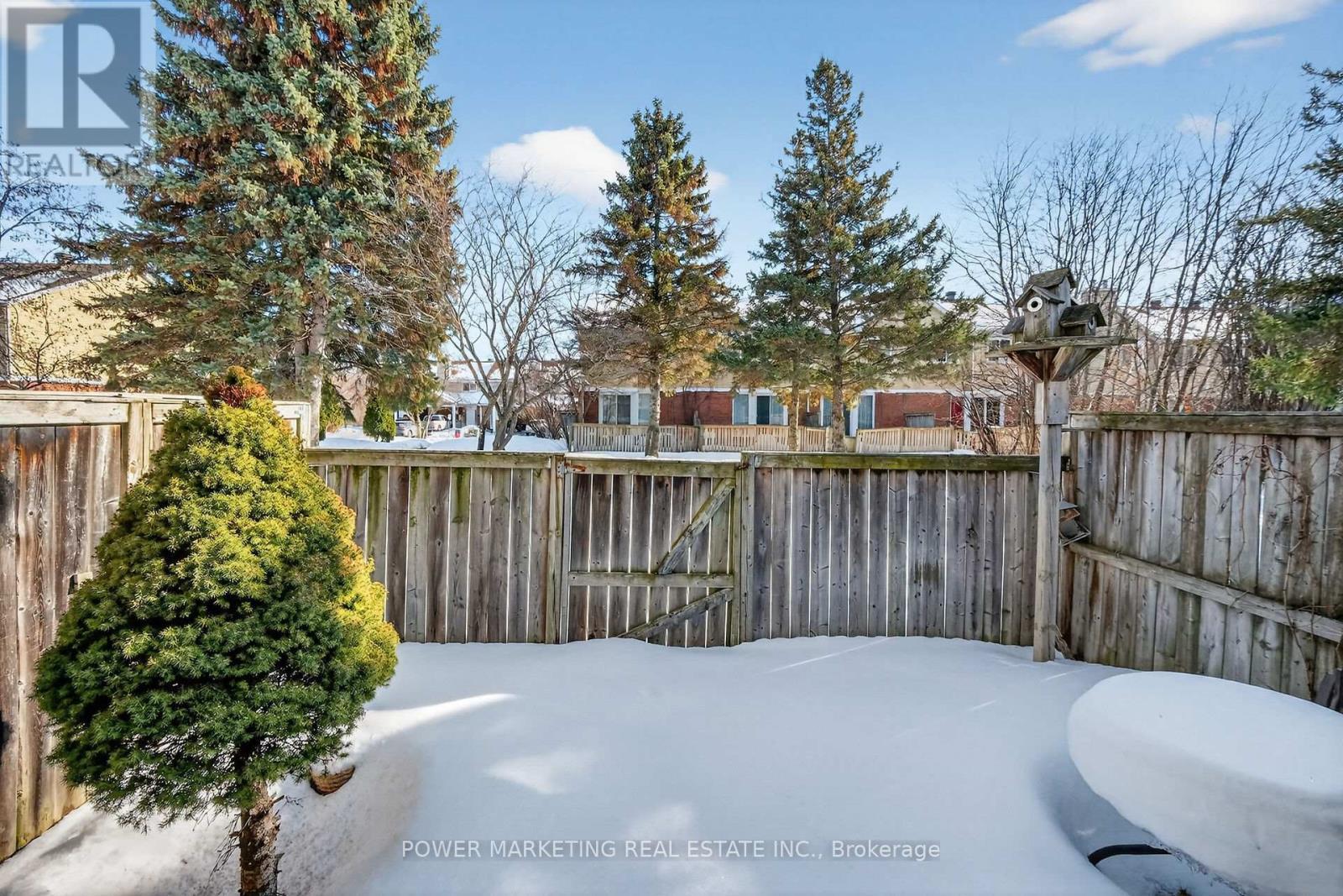 104 Bannerhill, Ottawa, ON