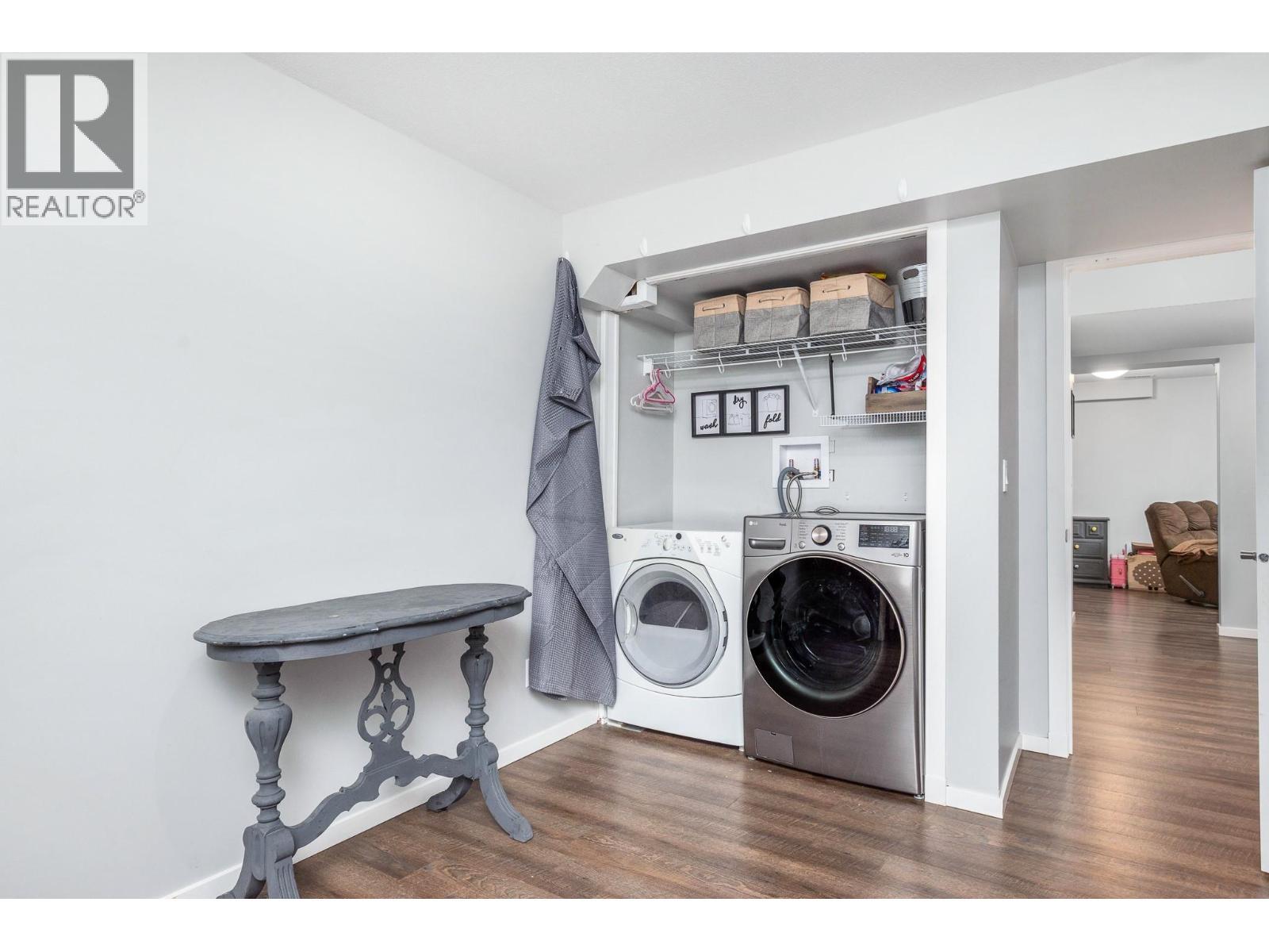 Laundry room/den - 6596 Lavington Way, Coldstream, BC