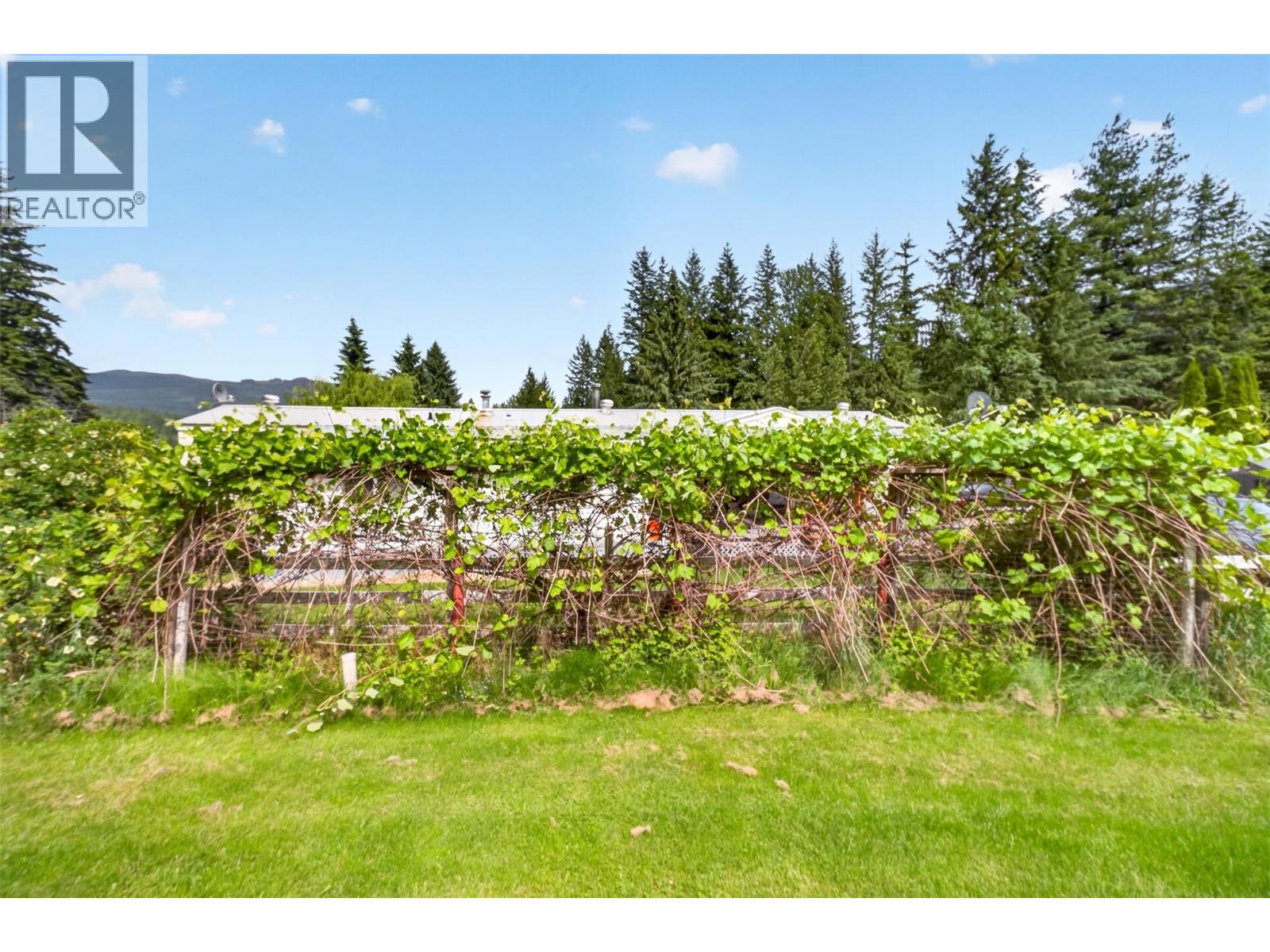 2030 Solsqua-Sicamous Road, Sicamous, BC - Outdoor