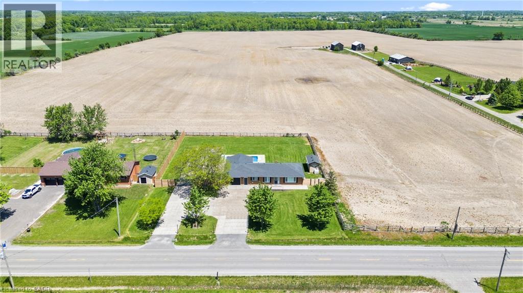 214 Binbrook Road, Glanbrook, ON